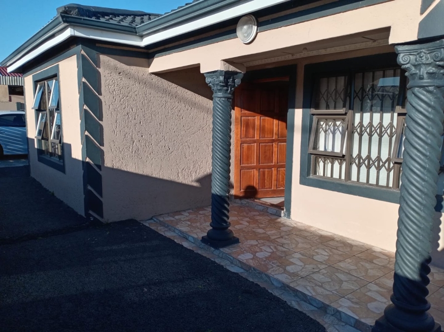 3 Bedroom Property for Sale in Mdantsane Nu 17 Eastern Cape